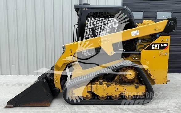 CAT 249D Smykem řízené nakladače