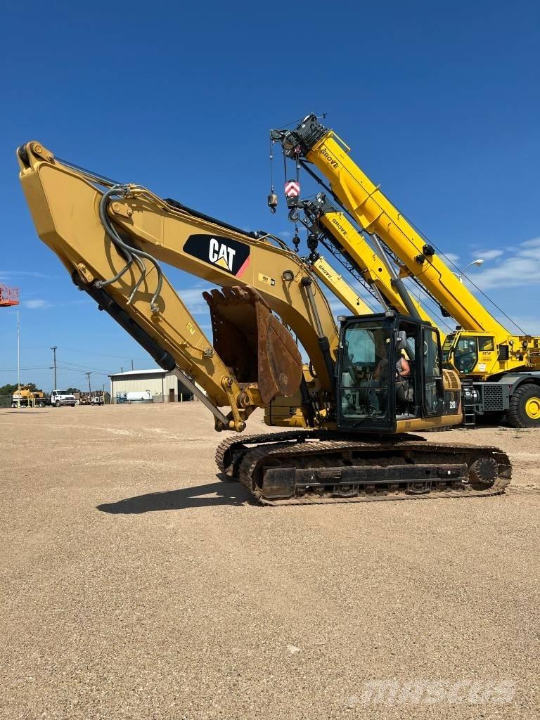 CAT 320 D L Pásová rýpadla