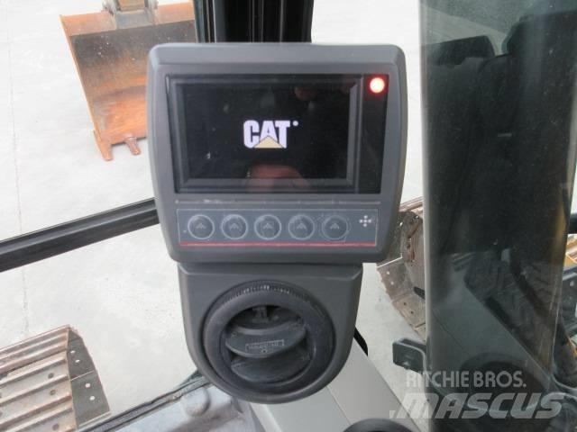 CAT 313 FGLC Midi rýpadla 7t - 12t