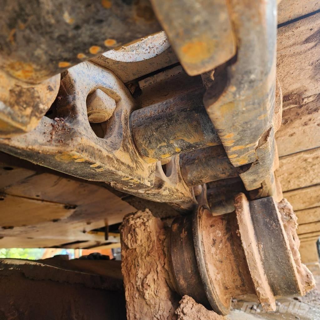 CAT 349F Pásová rýpadla
