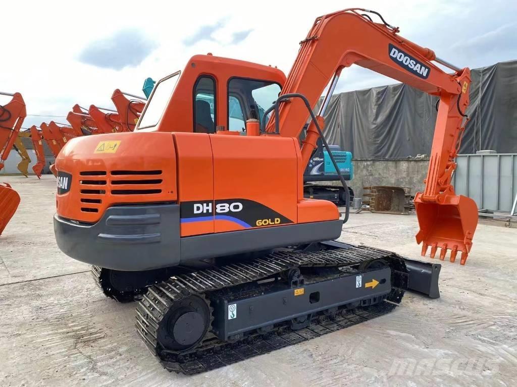 Doosan DH80 Midi rýpadla 7t - 12t