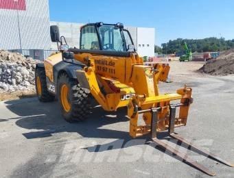 JCB 540-140 Teleskopické manipulátory