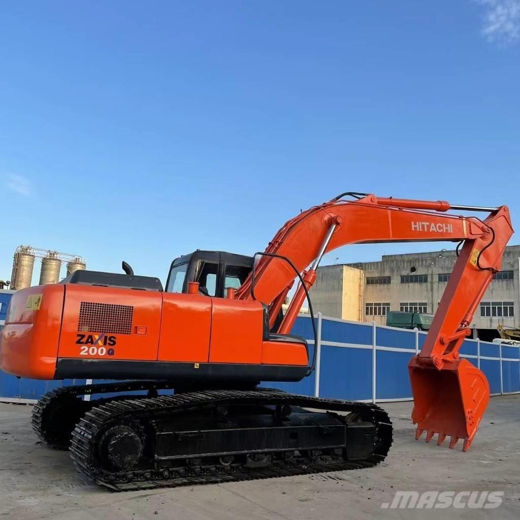 Hitachi ZX200 Pásová rýpadla