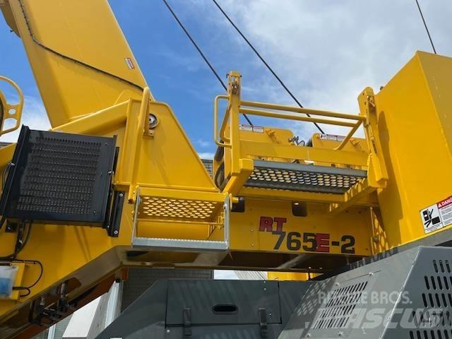 Grove RT 765 E-2 Jeřáby pro těžký terén