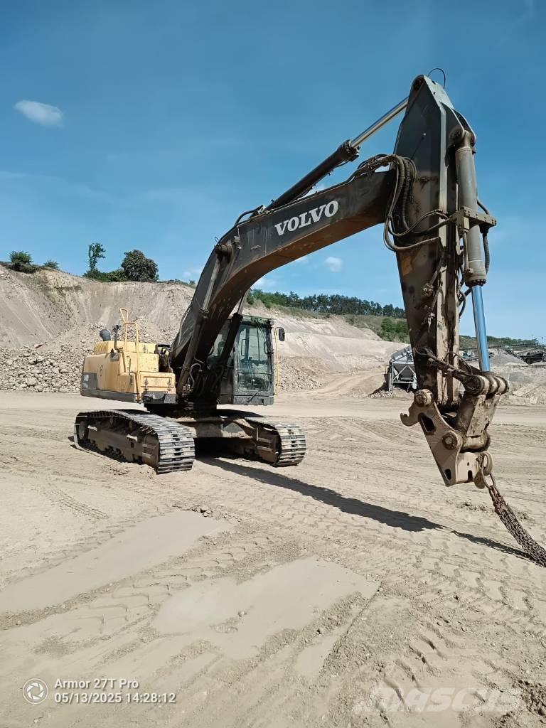 Volvo EC 300 D N L Pásová rýpadla
