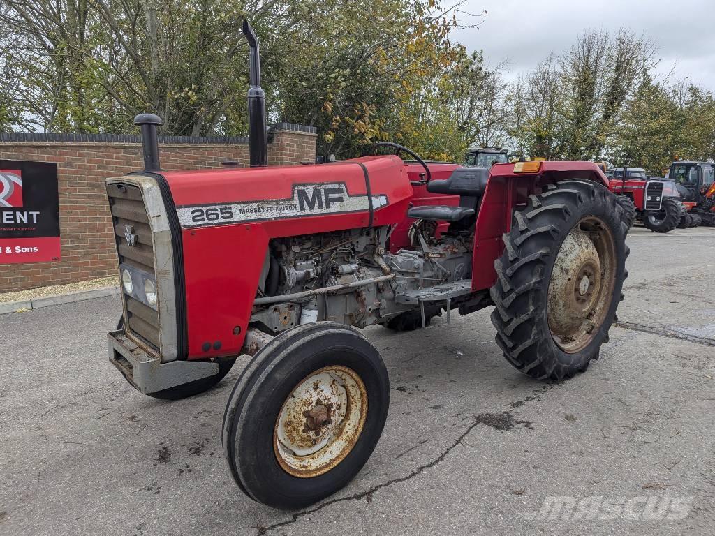 Massey Ferguson 265 Traktory