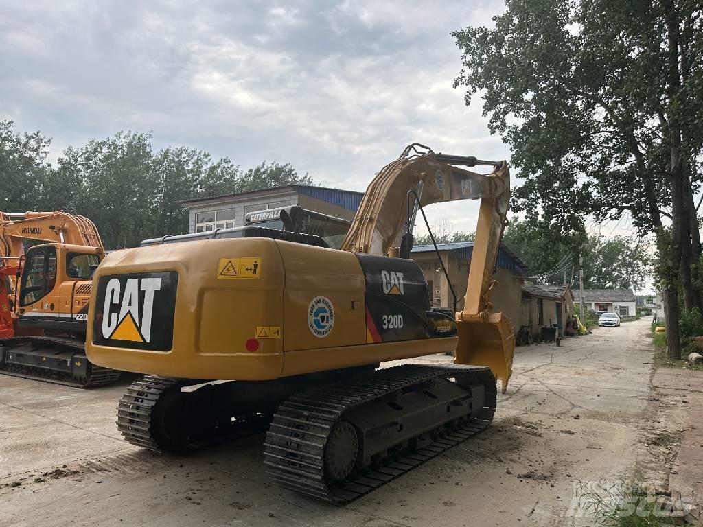 CAT 320D Pásová rýpadla