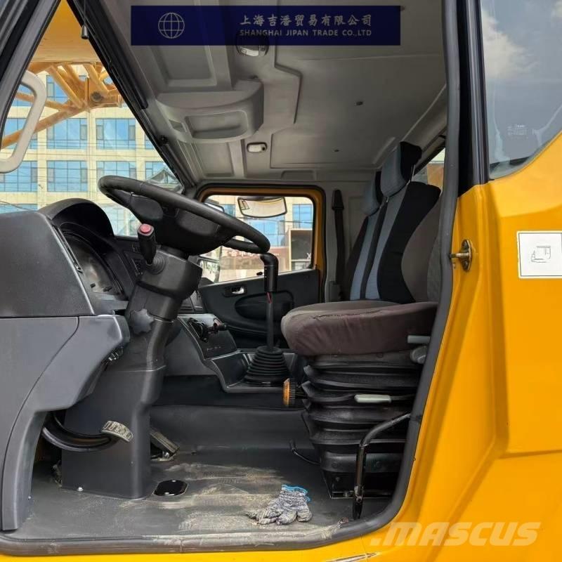 XCMG XTC55L6 Univerzální terénní jeřáby