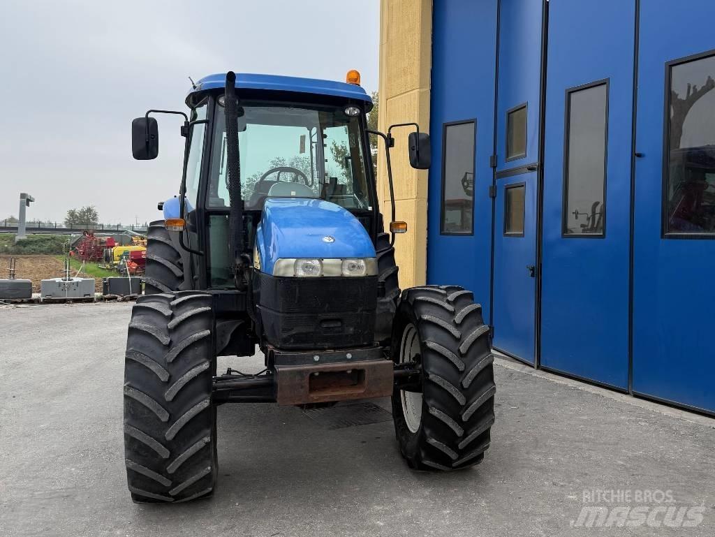 New Holland TD 5050 Traktory