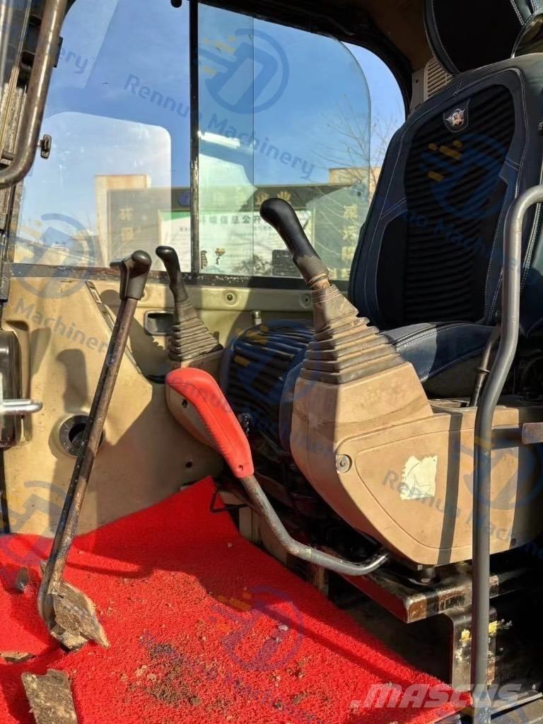 Doosan DH 60 Pásová rýpadla