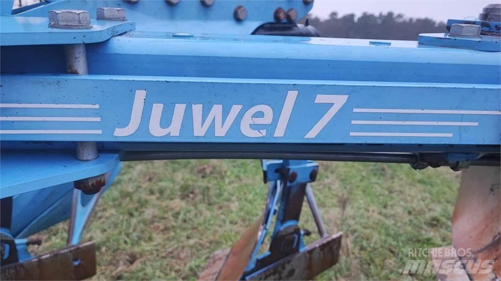 Lemken Juwel 7 M Oboustranné pluhy