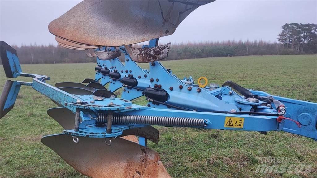 Lemken Juwel 7 M Oboustranné pluhy