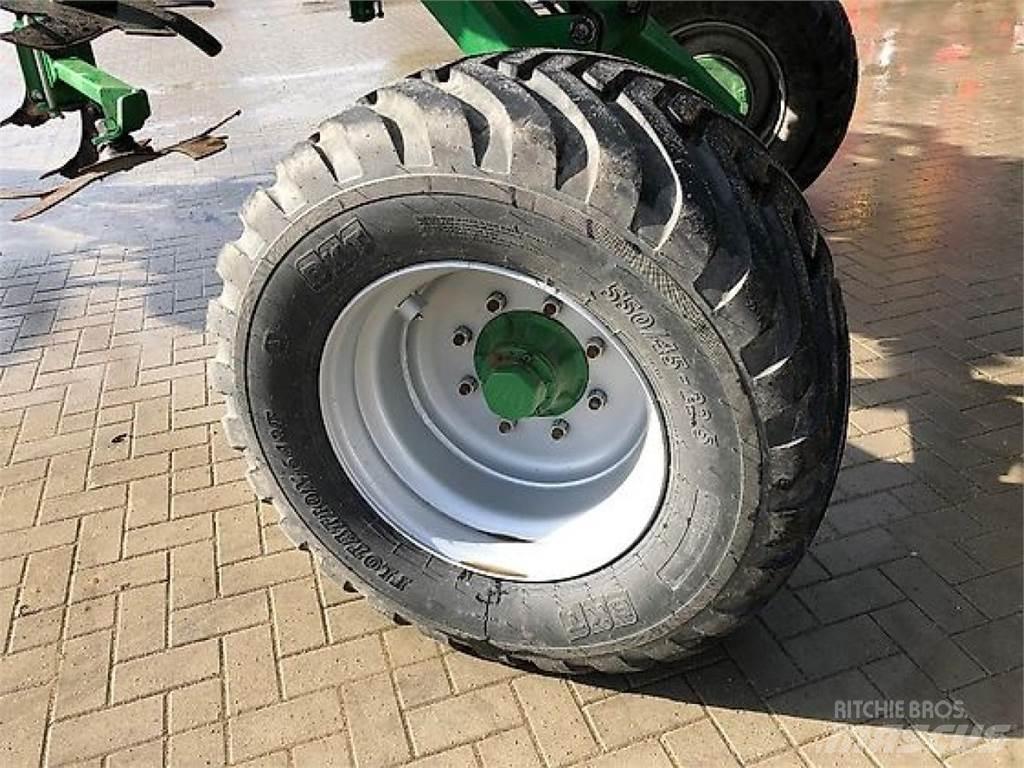 Kerner X4 460 Kultivátory