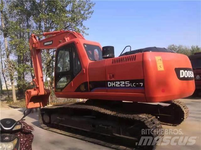 Doosan DH 225 LC-7 Pásová rýpadla