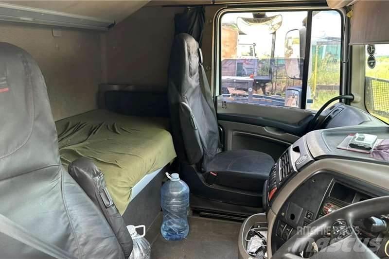 DAF FX Další
