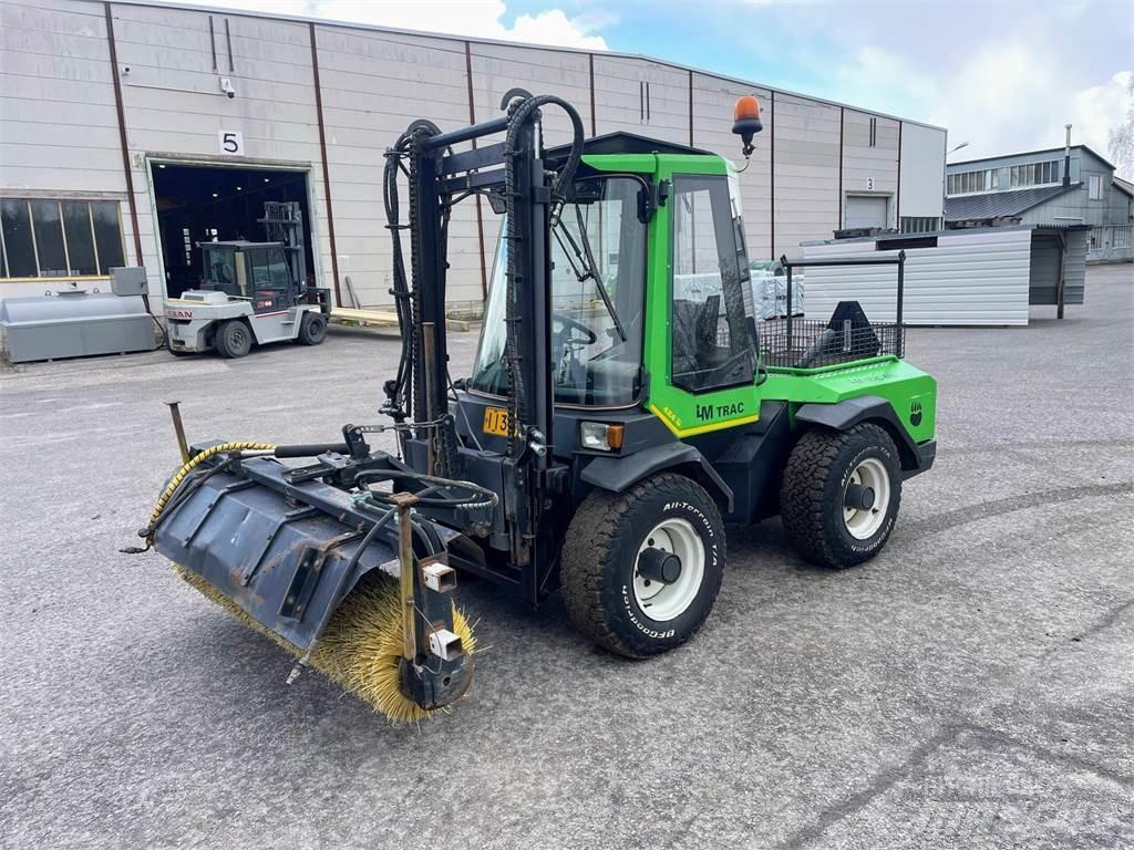 LM Trac 485 Kompaktní traktory