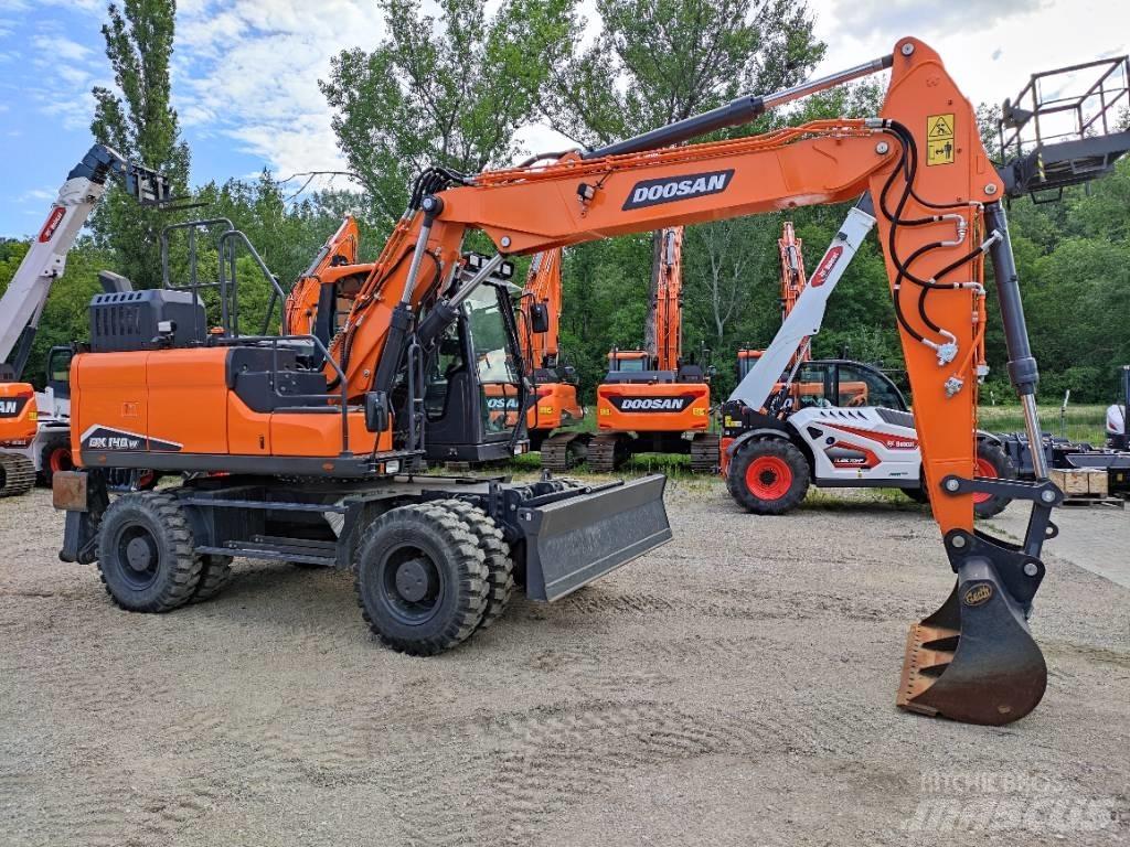 Doosan DX140W-7 Kolová rýpadla