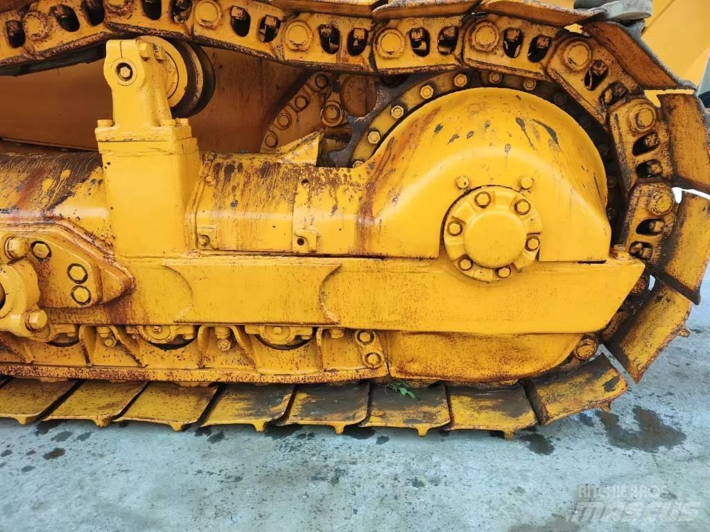 CAT D7G Pásové dozery