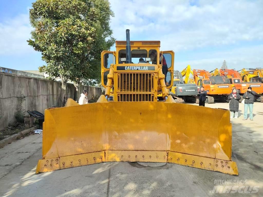 CAT D7G Pásové dozery