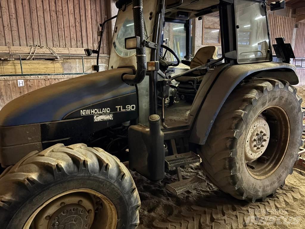 New Holland TL 90 Traktory