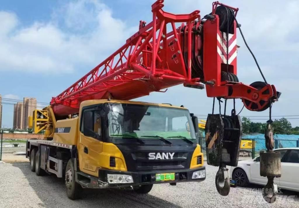 Sany STC250E5-2 Univerzální terénní jeřáby