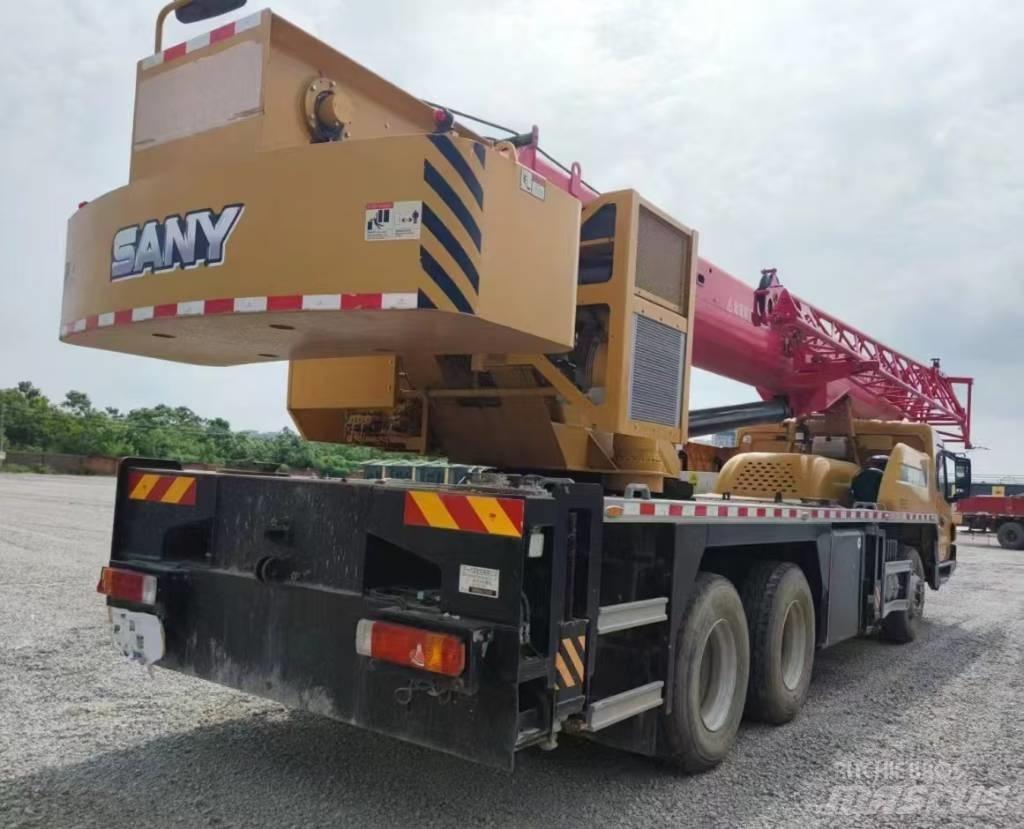 Sany STC250E5-2 Univerzální terénní jeřáby