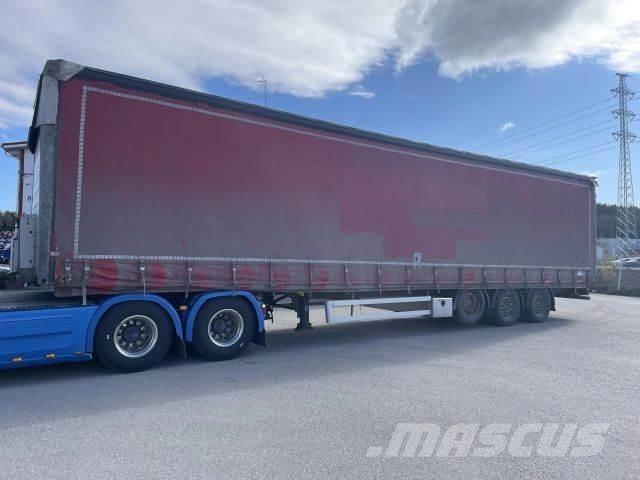 Schmitz Cargobull Plachtové návěsy