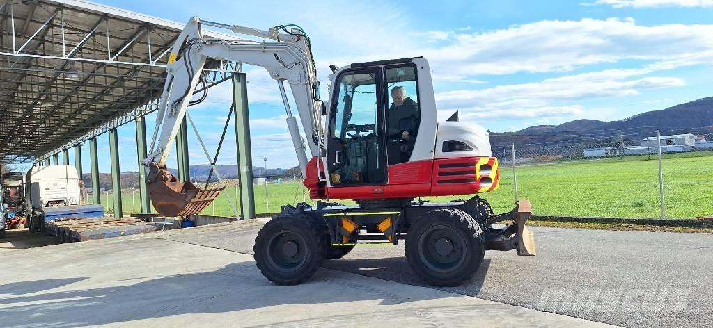Takeuchi TB 295 W Kolová rýpadla
