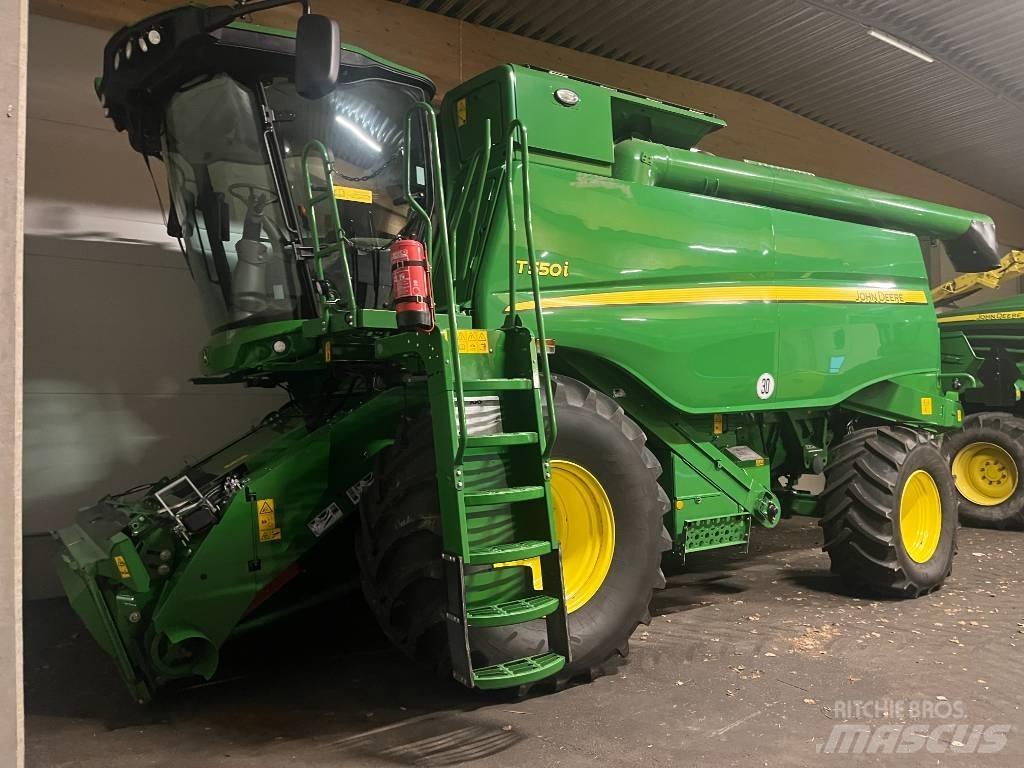 John Deere T550i Sklízecí mlátičky