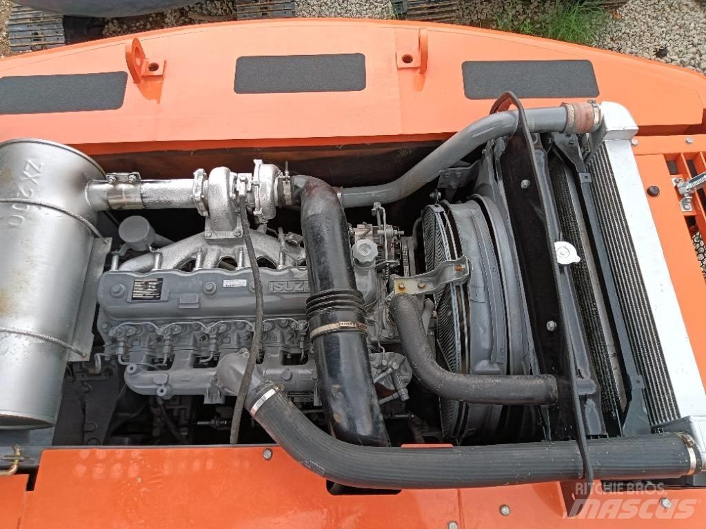 Hitachi ZX 200 Pásová rýpadla