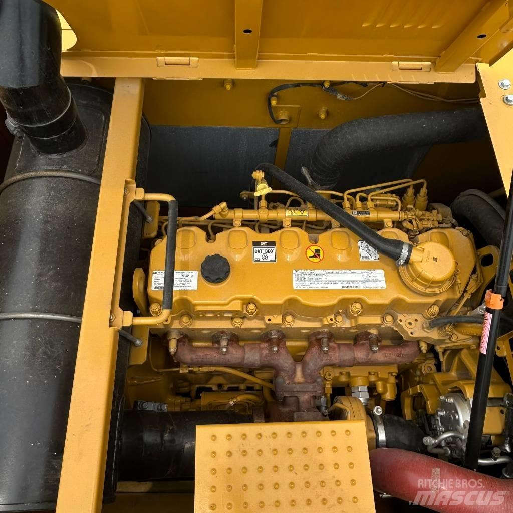 CAT 336GC Pásová rýpadla