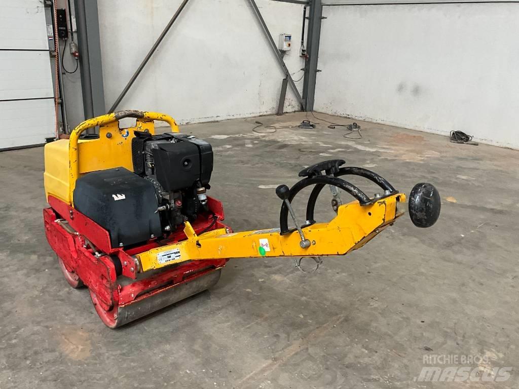 Ammann AR 65 Tandemové válce