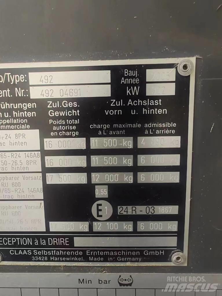CLAAS Jaguar 870 Samojízdné sekačky