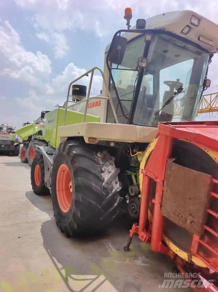 CLAAS Jaguar 870 Samojízdné sekačky