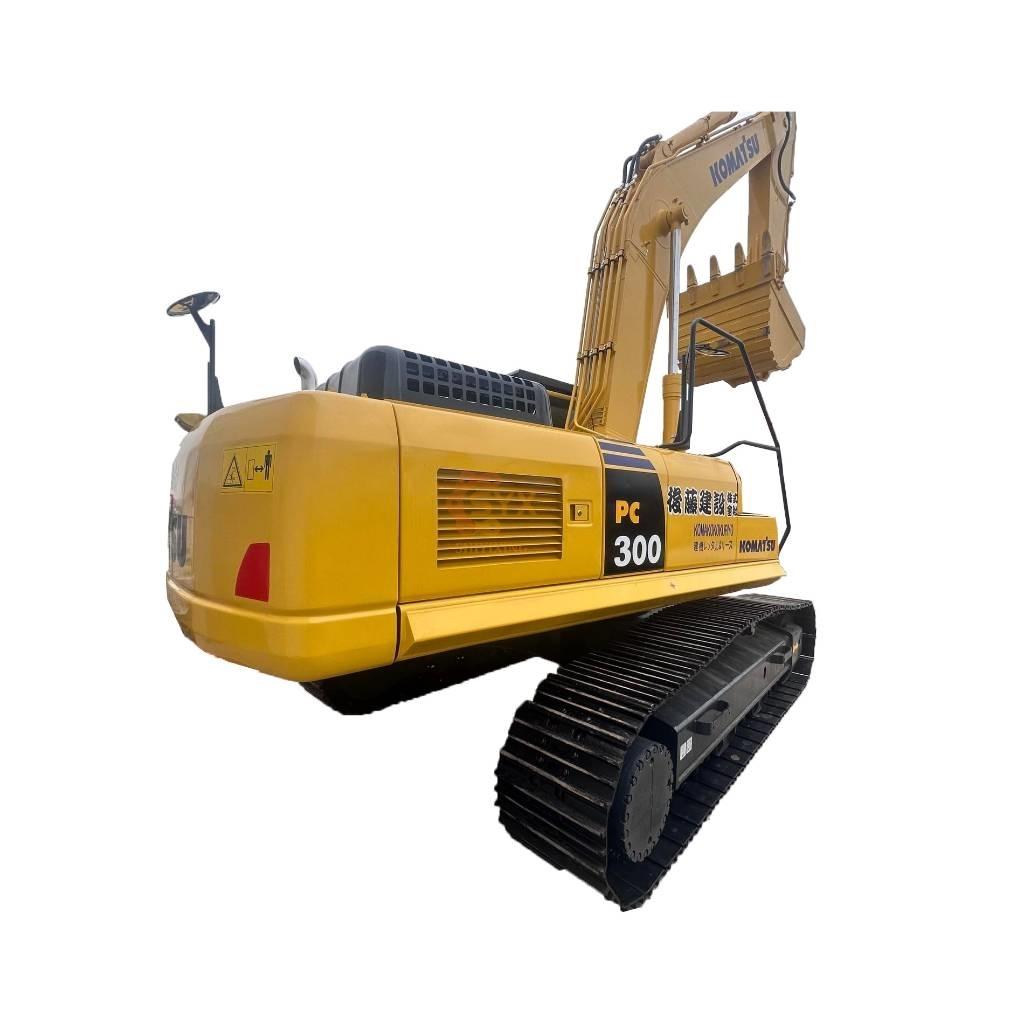 Komatsu PC 300-8 Pásová rýpadla