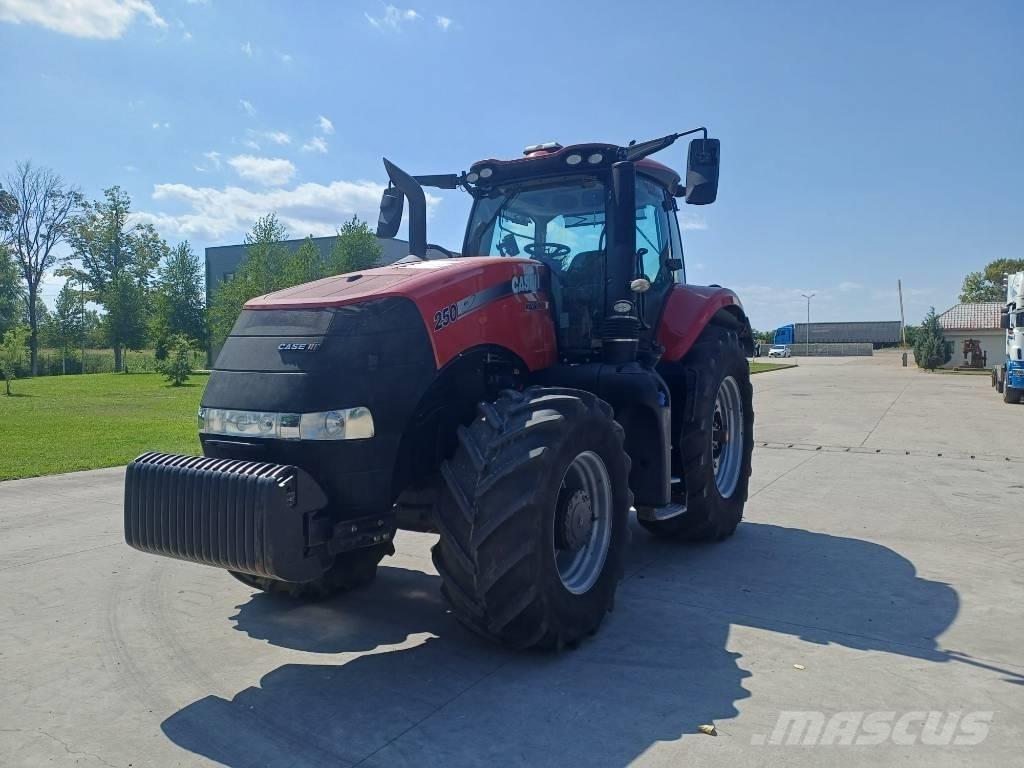 Case IH Magnum 250 Traktory