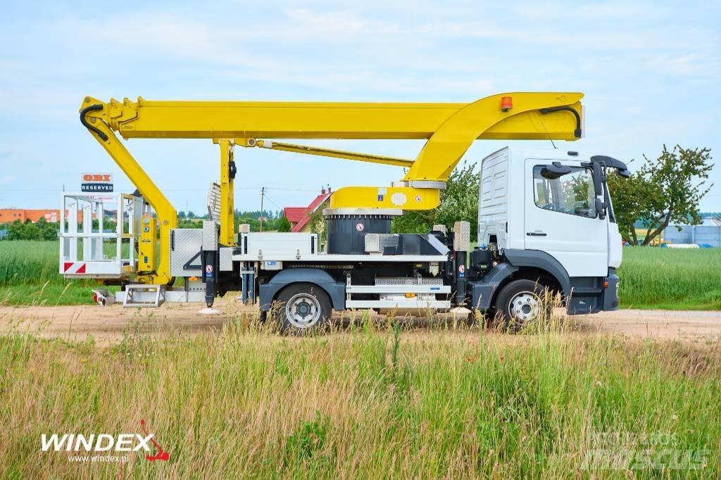 Palfinger P 300 KS Autoplošiny