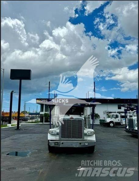 Peterbilt 388 Stavebnictví - ostatní