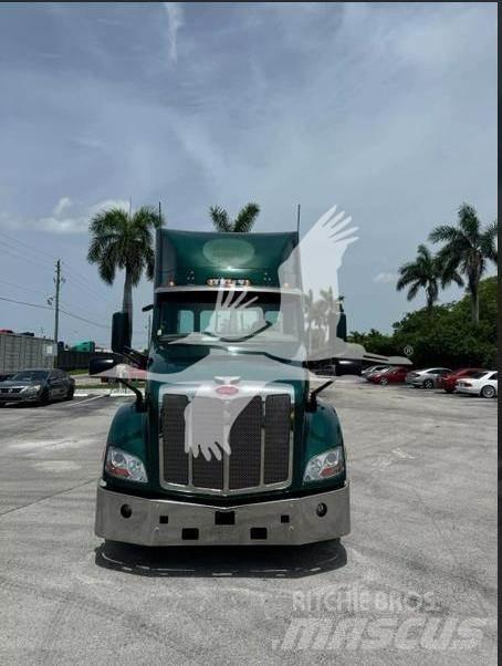 Peterbilt 579 Tahače