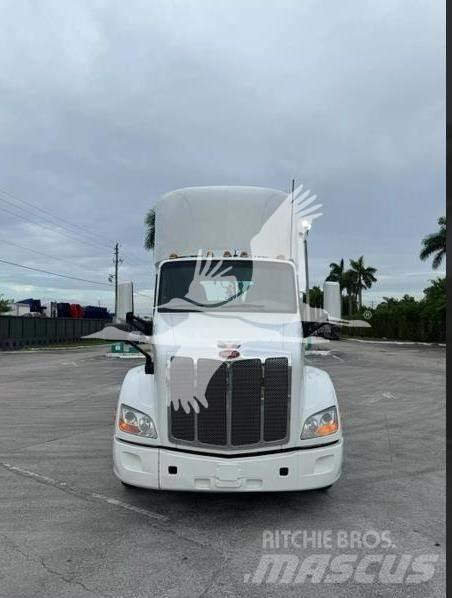 Peterbilt 579 Tahače