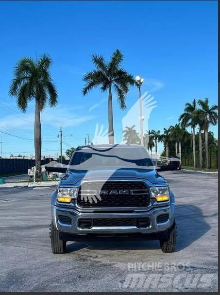 RAM 5500 SLT Nákladní vozidlo bez nástavby