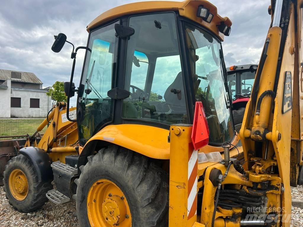 JCB 3 CX Rýpadlo-nakladače