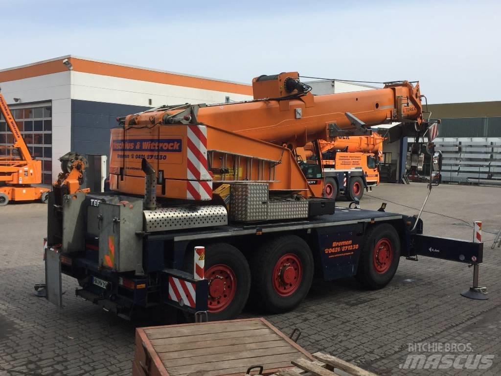 Terex Demag AC 40-1 Univerzální terénní jeřáby