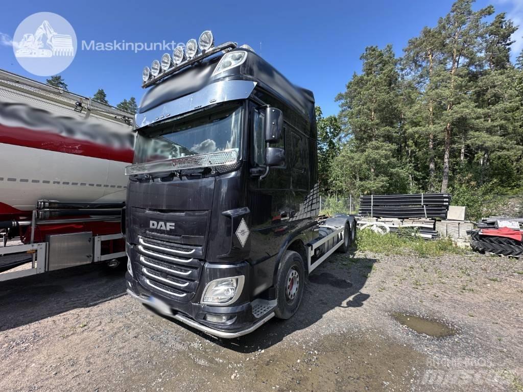 DAF XF 510 Nákladní vozidlo bez nástavby