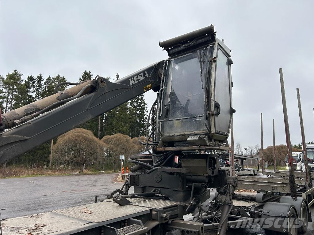 Kesla 2111 T Lesnické jeřáby