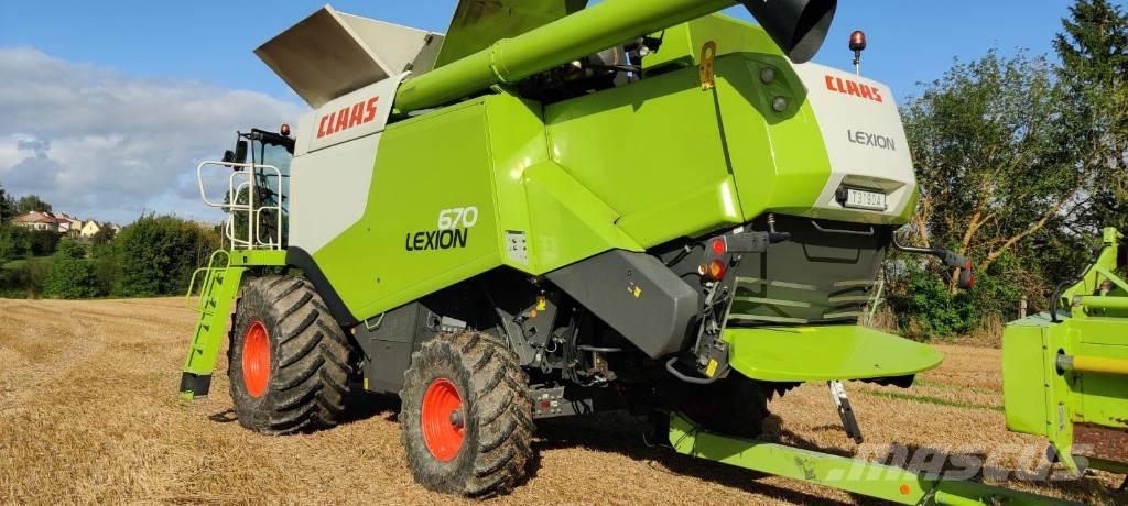CLAAS Lexion 670 Sklízecí mlátičky
