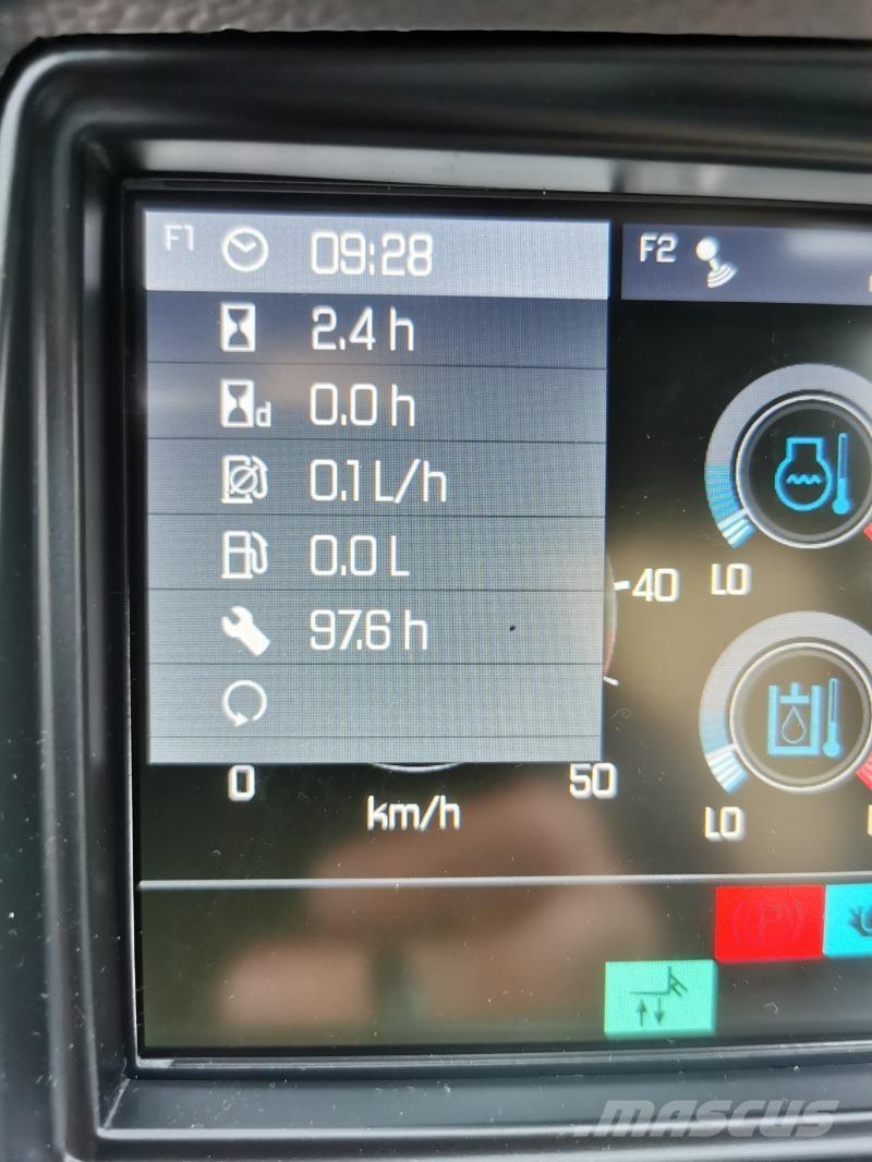 Kramer KT557 Teleskopické manipulátory