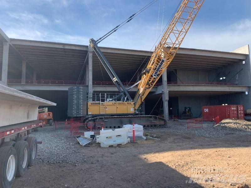 Liebherr LR1300.1SX Pásové jeřáby