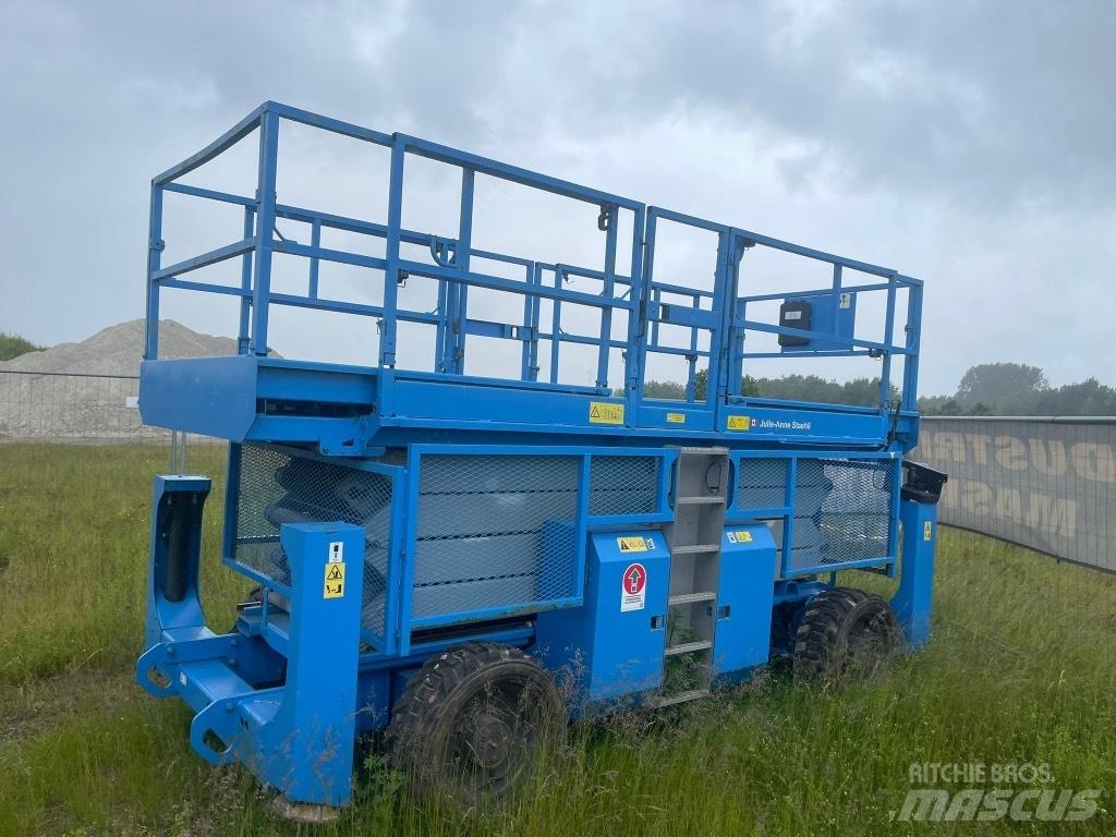 Genie GS 4390 RT Nůžková zvedací plošina