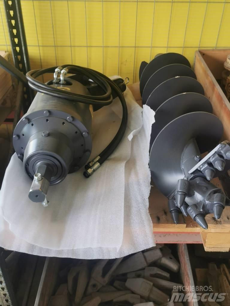 GF TR450 Povrchové vrtací stroje